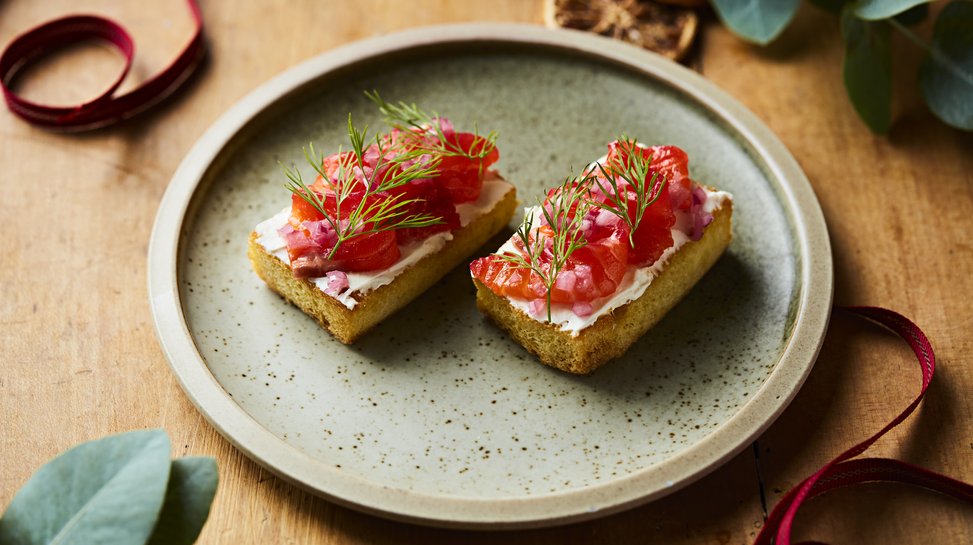 Cured trout on toast.jpg